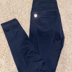Black fabletics leggings